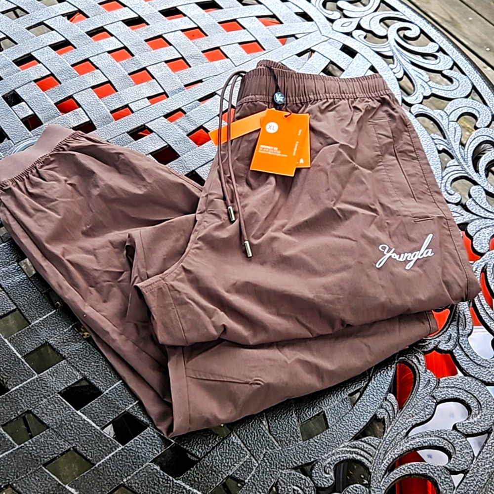 Young LA men's XL Brown pants